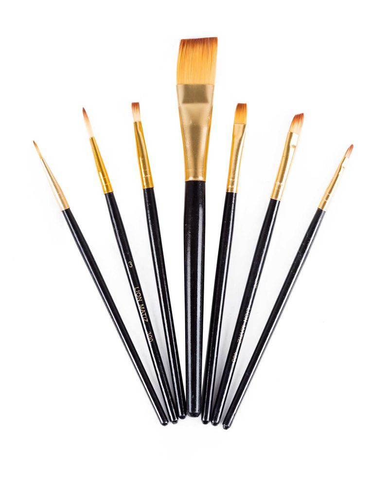 set-de-pinceles-lion-brush-matiz-7-7707005806066