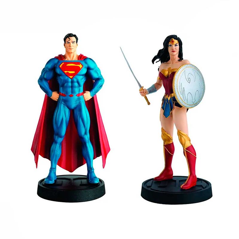 superman-wonder-woman-special-edition-collector-s-guide-with-two-figurines-2-9781858755755