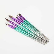 Set de pinceles por 7 unidades estilo sirena (varios tamaños)