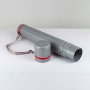 Portaplanos color gris, ajustable de 64.5 cm a 107 cm