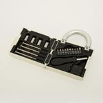 kit-de-atornilladores-de-20-piezas-en-estuche-en-forma-de-candado-color-blanco-7701016036207