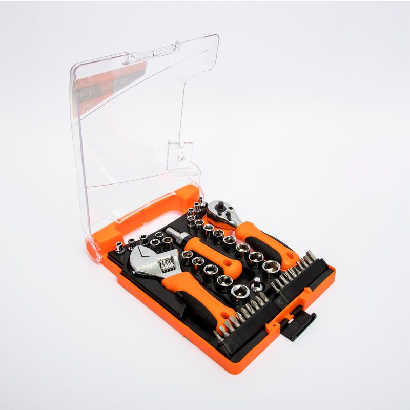 set-de-herramientas-x-46-piezas-en-estuche-7701016940597