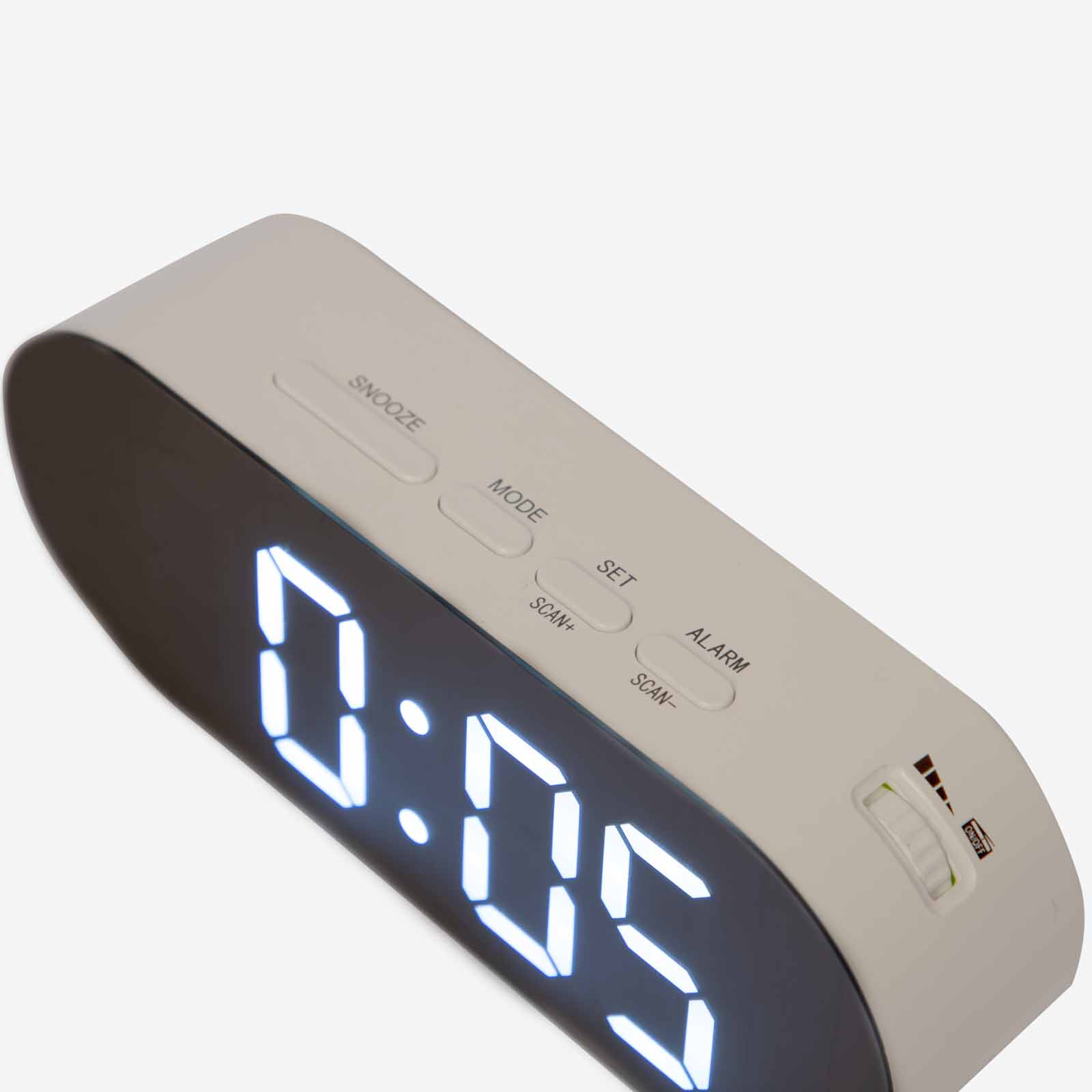 Radio despertador digital  Reloj despertador de radio digital Led