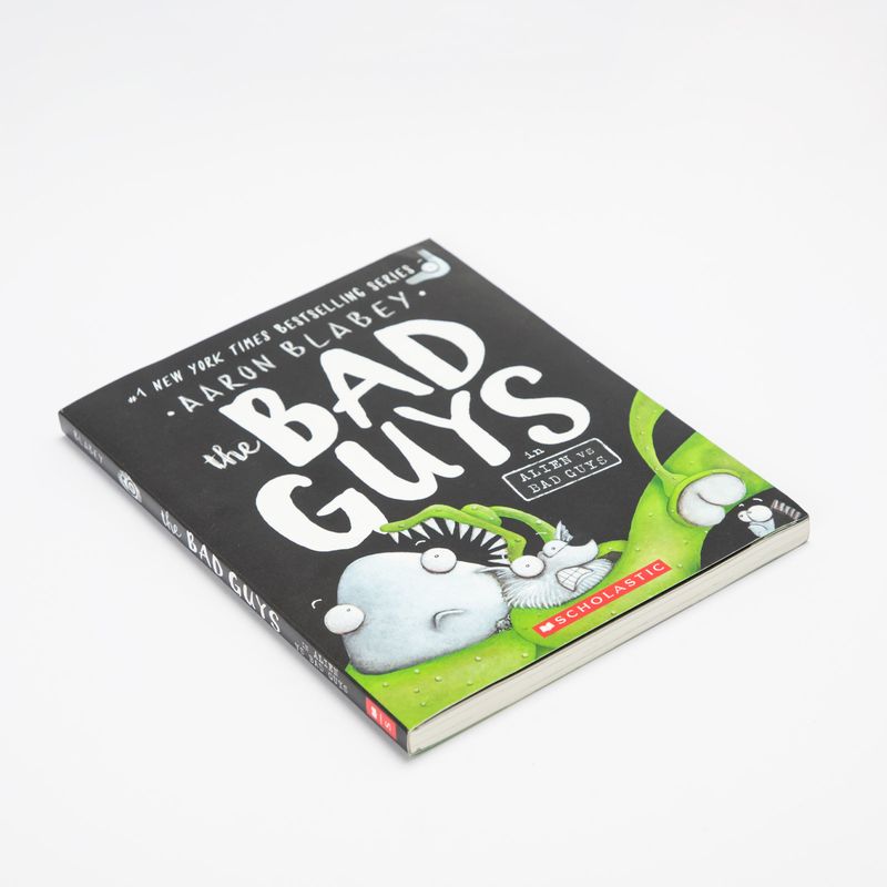 the-bad-guys-6-in-alien-vs-bad-guys-2-9781338189599