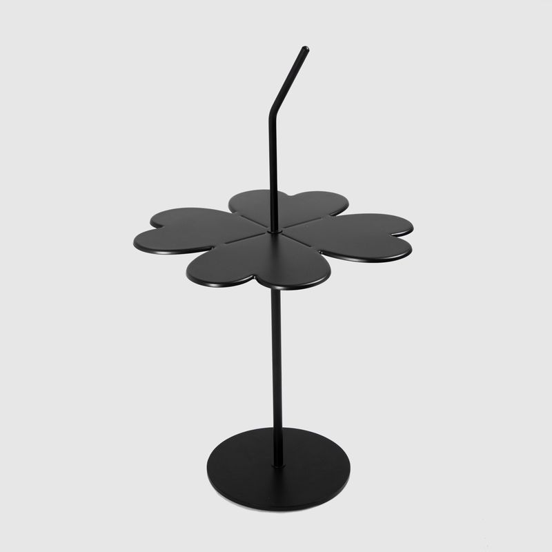 mesa-auxiliar-trebol-metalica-negra-43-x-72-5-cm-7701016136914