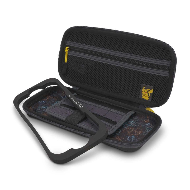 estuche-para-consola-nintendo-switch-pikachu-025-3-617885026812