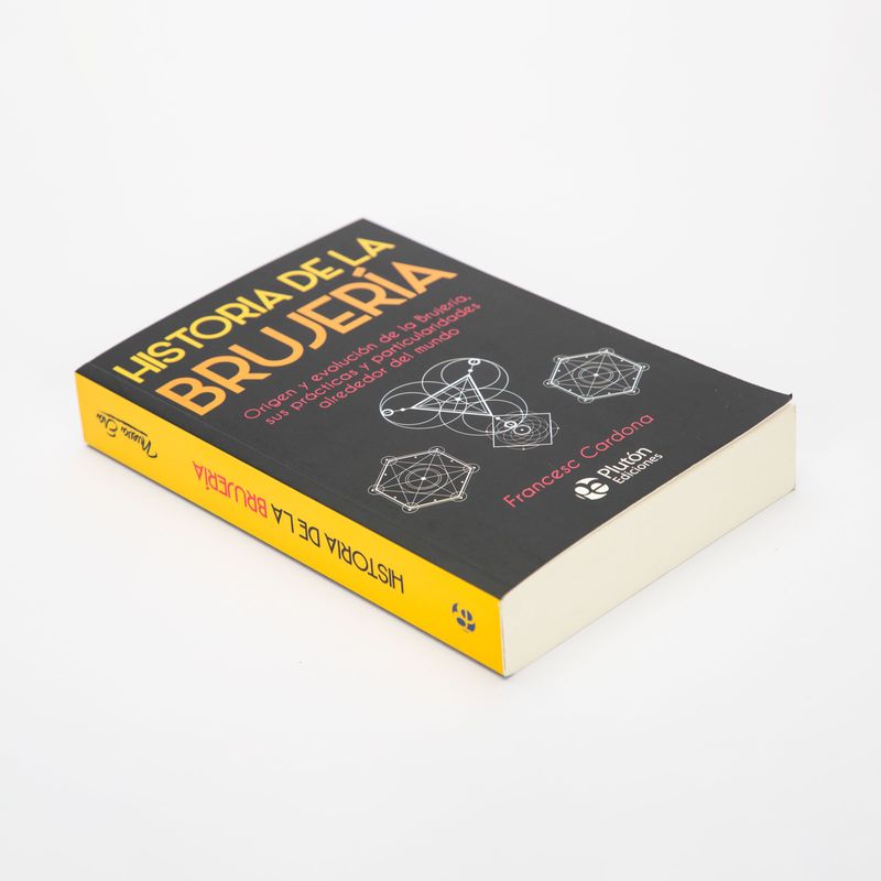historia-de-la-brujeria-2-9788417928469
