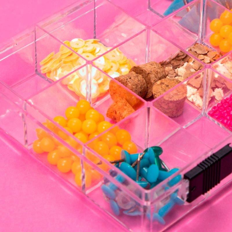 caja-organizadora-transparente-de-20-6-x-10-5-cm-con-18-compartimientos-3-7701016088572