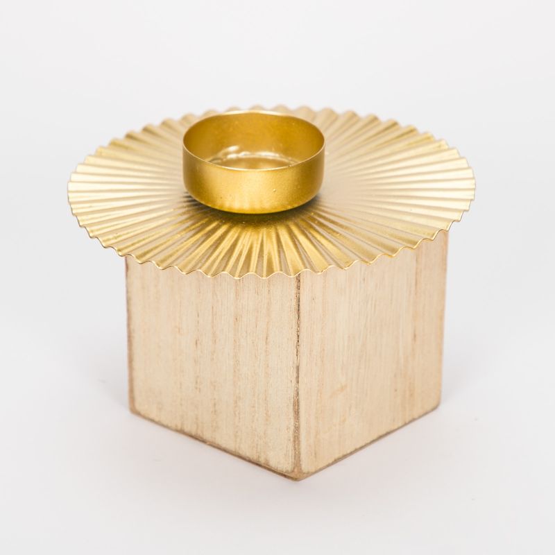 candelabro-de-9-8-cm-dorado-con-base-de-madera-2-7701016135559