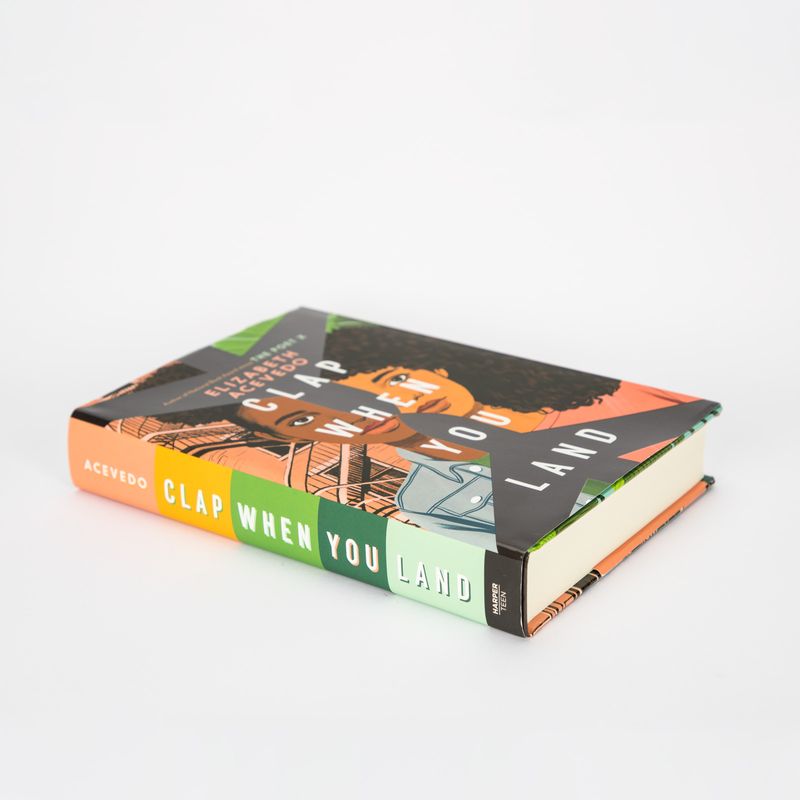 clap-when-you-land-3-9780062882769