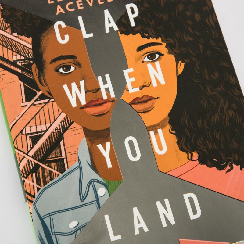 clap-when-you-land-4-9780062882769