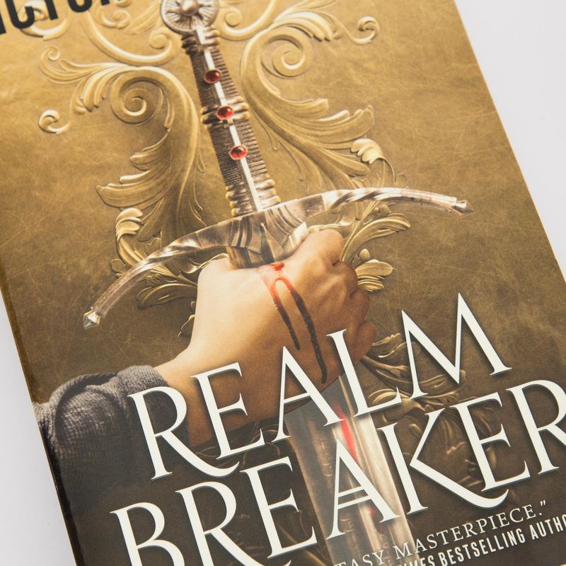 realm-breaker-3-9780063111370