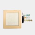 kit-para-pintar-por-numeros-con-marco-de-madera-20x20cm-hombre-con-accesorios-3-7701016244091