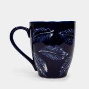 Mug de cerámica azul de 370 ml con diseño de plumas blancas