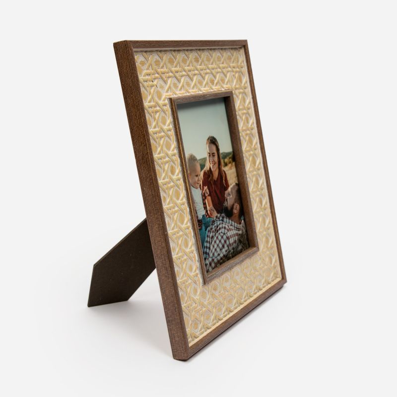 portarretrato-10x15cm-plastico-beige-con-borde-cafe-2-7701016255622