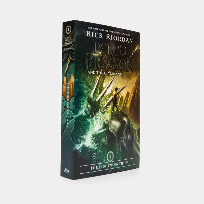 percy-jackson-and-the-olympians-1-the-lightning-thief-2-9780786838653