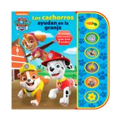 Los cachorros ayudan en la granja