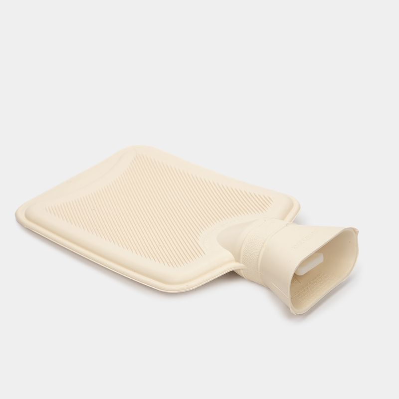 bolsa-para-agua-caliente-2-litros-con-funda-blanca-diseno-conejo-3-7701016319928