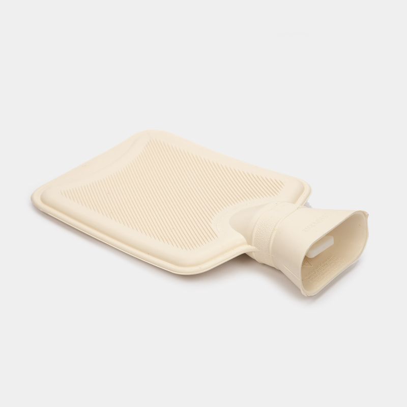 bolsa-para-agua-caliente-2-litros-con-funda-cafe-diseno-nube-2-7701016320122