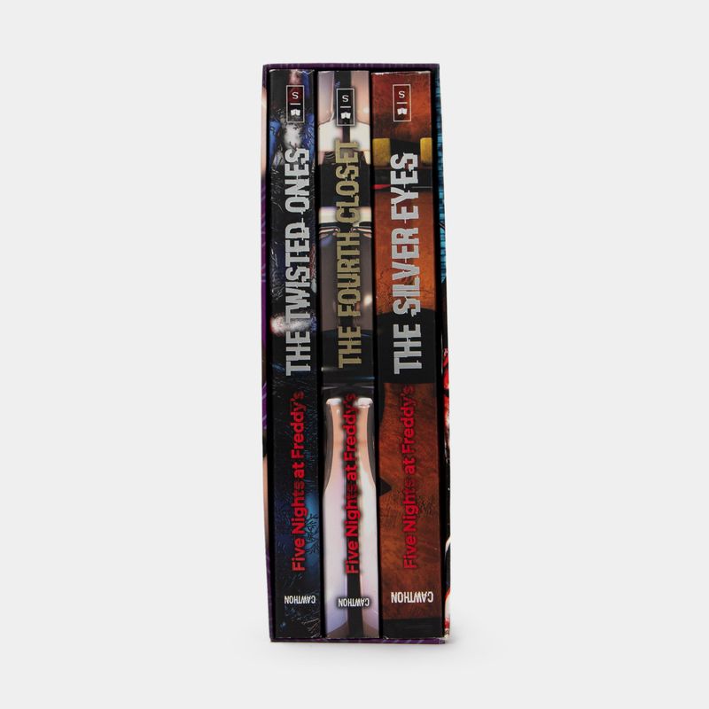 five-nights-at-freddy-s-collection-2-9781338323023