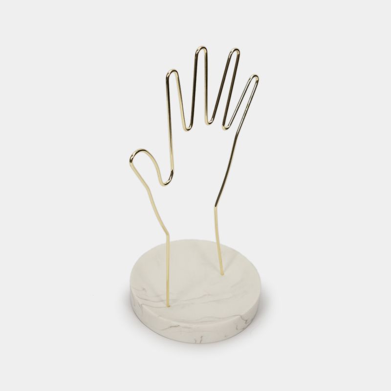 exhibidor-para-joyas-de-mano-dorado-con-base-marmol-15-cm-2-7701016357487