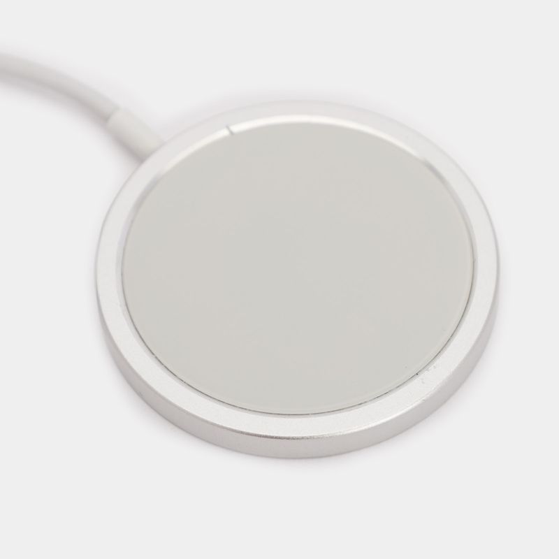 cargador-magnetico-de-15-w-para-dispositivos-apple-compatibles-blanco-3-7707340011071