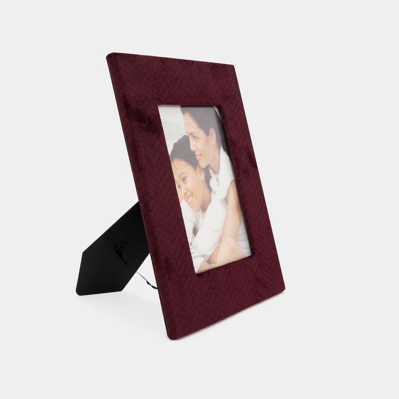 portarretrato-con-borde-en-zigzag-vino-tinto-17-7-x-12-7-cm-2-7701016386197