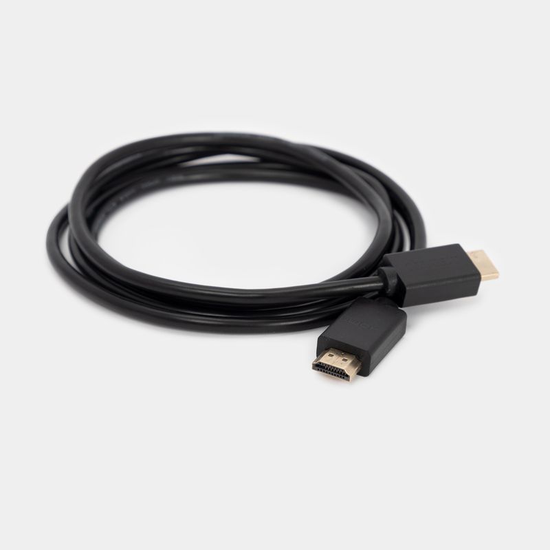 Cable HDMI de 2 metros de largo Fotografía de stock - Alamy
