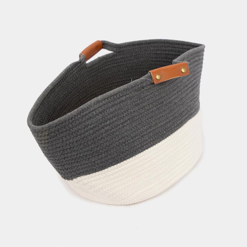 cesta-para-ropa-gris-blanco-2-7701016359894
