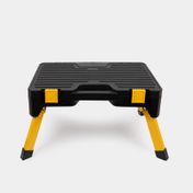 Escalera plegable de un paso con caja de almacenamiento