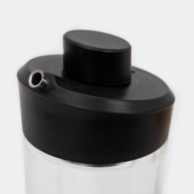 aceitera-de-vidrio-570-ml-con-infusor-tapa-negra-3-7701016336109
