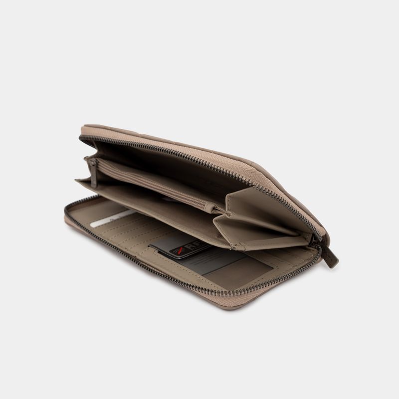 billetera-para-dama-10-5-x-20-5-cm-kylie-taupe-pepe-jeans-3-8435692702468
