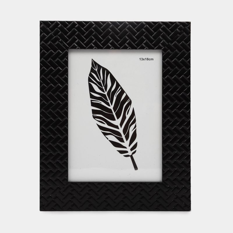 portarretrato-de-relieve-negro-13-x-18-cm-7701016364850