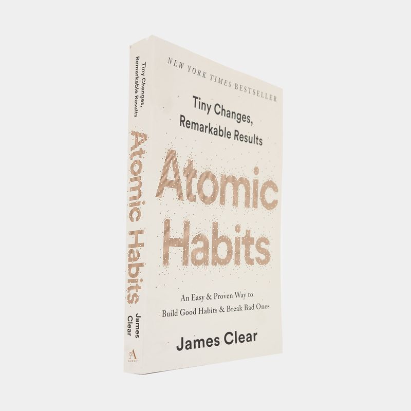 atomic-habits-an-easy-proven-way-to-build-good-habits-break-bad-ones-2-9780593189641