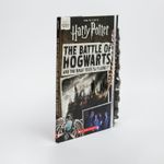 the-battle-of-hogwarts-and-the-magic-used-to-defend-it-1-9781338606522