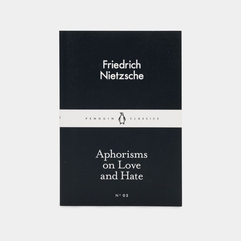 aphorisms-on-love-and-hate-9780141397900