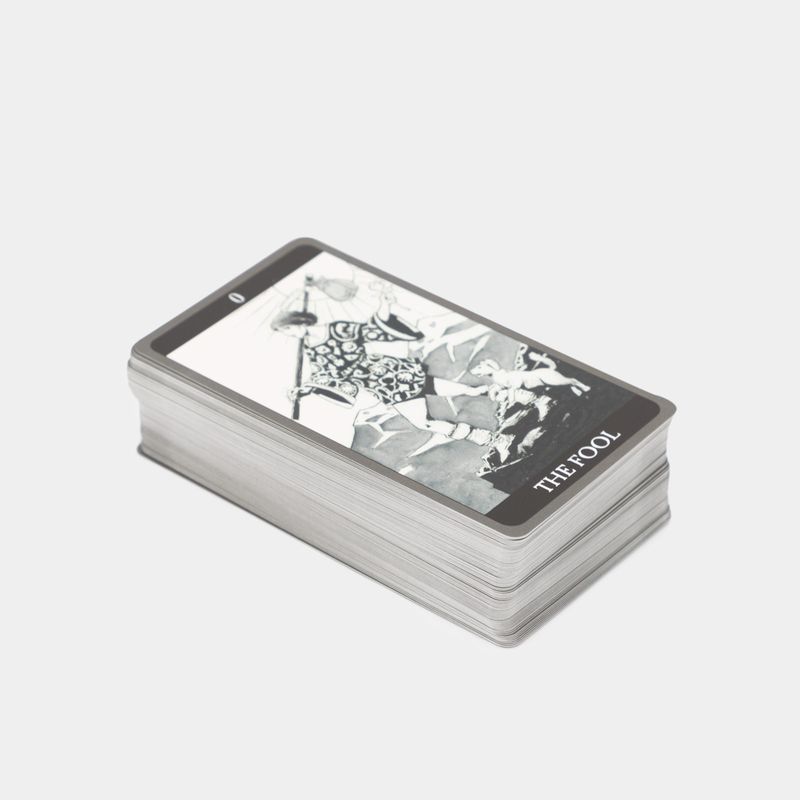 dark-side-of-tarot-4-9780738774053