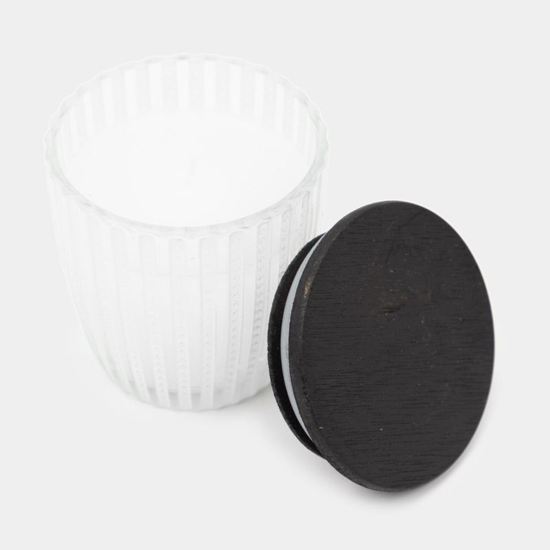 vela-en-vaso-de-vidrio-con-tapa-negra-2-7701016436083