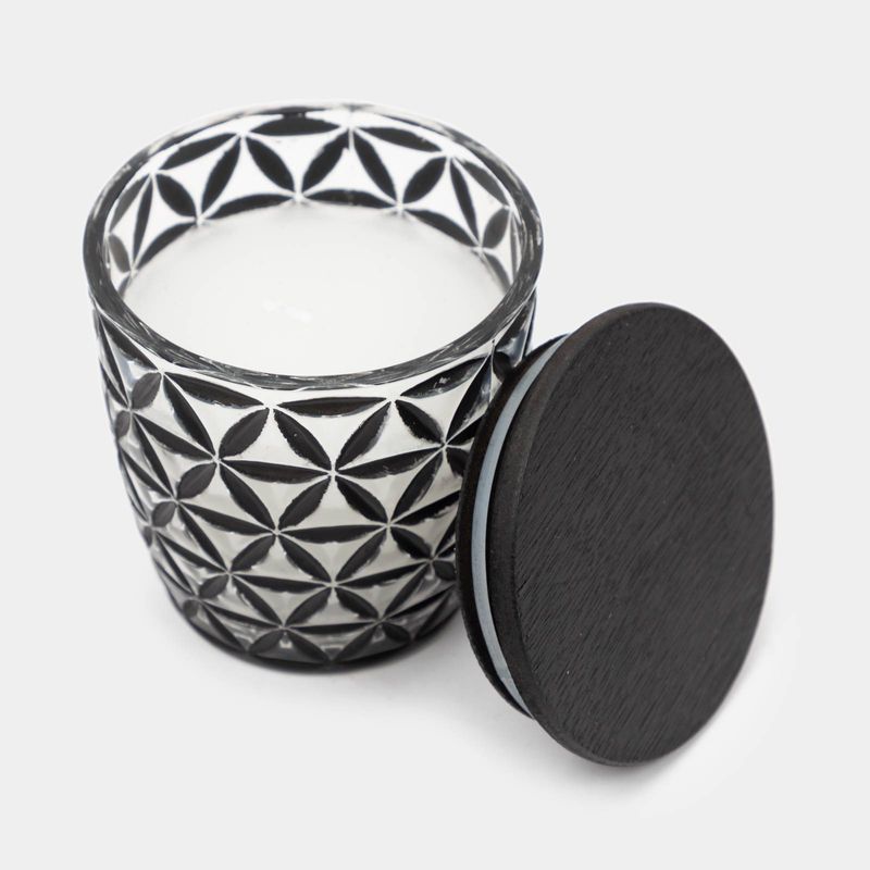 vela-en-vaso-de-vidrio-con-tapa-negra-2-7701016495561