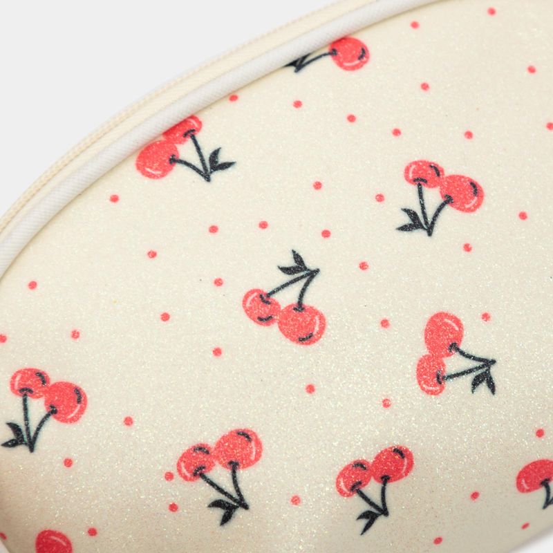 cosmetiquera-color-beige-diseno-cerezas-3-7701016347211