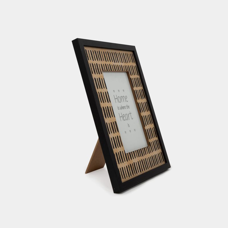 portarretrato-de-lineas-natural-con-borde-negro-2-7701016458818