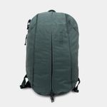 morral-para-portatil-de-14-thule-vea-17-litros-color-verde-85854240062