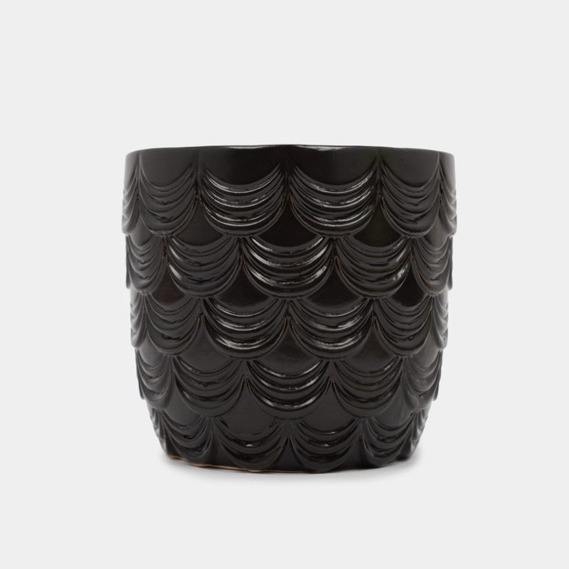 matera-circular-negra-en-ceramica-diseno-olas-9-5-x-10-5-cm-654988