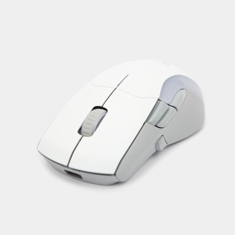 mouse-gaming-inalambrico-con-luz-blanco-4-6939119049690