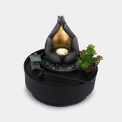 Fuente decorativa de 21 cm con manos y jardín zen