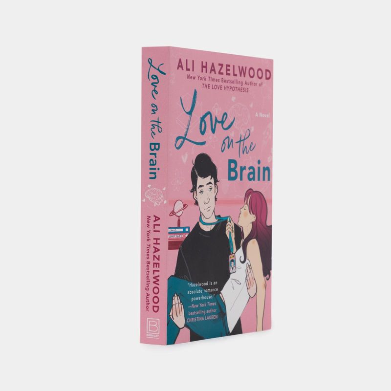 love-on-the-brain-2-9780593336847