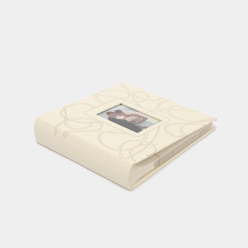 album-fotografico-de-22-x-23-5-cm-con-portarretrato-figuras-bordadas-2-7701016590938