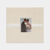 Álbum fotográfico de 22 x 23,5 cm con portarretrato grabado