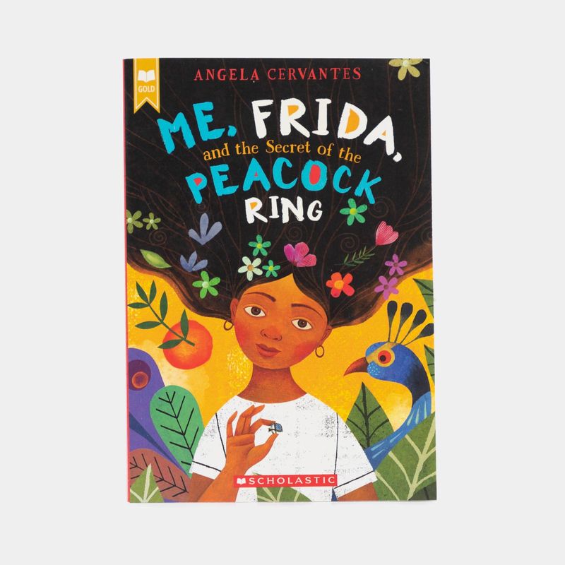 me-frida-and-the-secret-of-the-peacock-ring-9781338159325