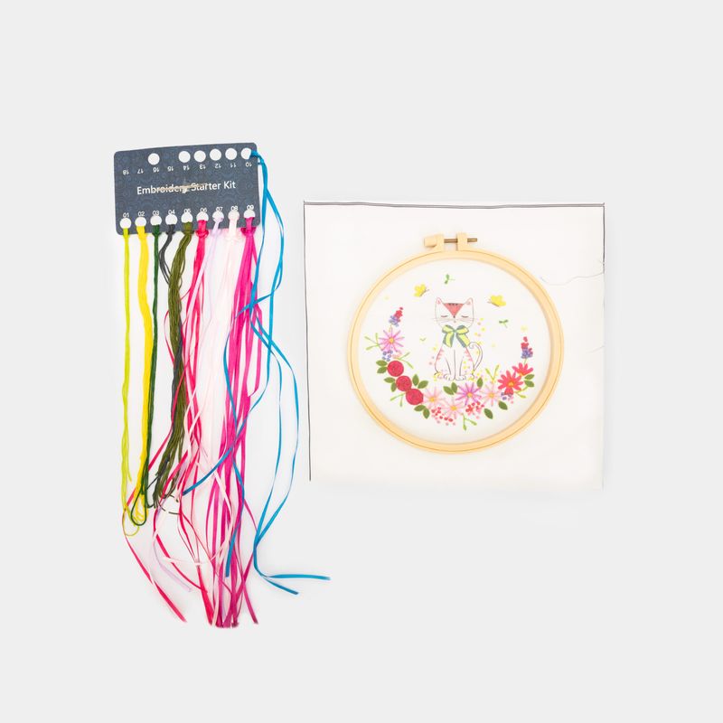 set-de-bordado-x15-piezas-diseno-gato-con-flores-7701016386852